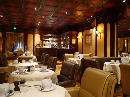 1373473218-3169267384 Paris-Hotel Mayfair停留在百年巴黎小酒店(2013英法德三國四城快速通過之13)