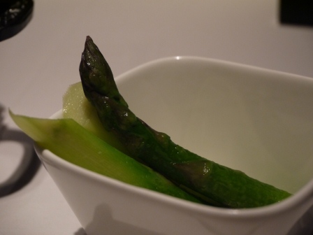 1376816327-2459976073 新竹-A cut 高貴很貴的牛排