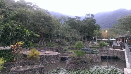 1378280774-3777234189 礁溪-礁溪溫泉公園森林風呂 簡單乾淨大眾裸湯