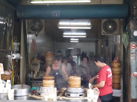 1383360915-764057270 竹東-東峰路無名小籠包 實惠好吃