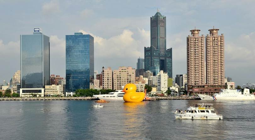 1383467211-724601918 新屋-Rubber Duck黃色小鴨之我是旱鴨子