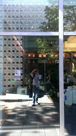 1383971828-3668737759 Daiganyama-書店怎麼可以這麼美 代官山的蔦屋書店