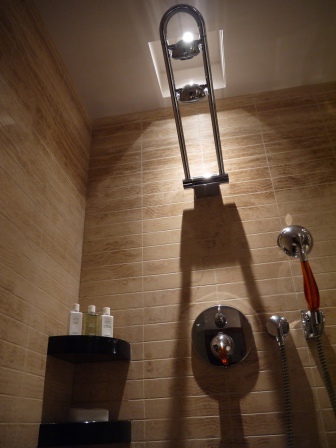 1385911217-1203286058 HK-東方文華真的優 床超好睡 睡的感冒都快好了