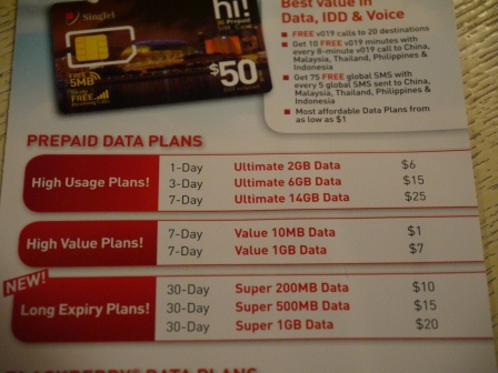 1385994610-1452697512 Singapore-Singtel預付卡 打電話上網都方便