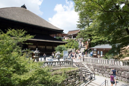 1387023626-2629043749 Kyoto-清水寺 春天的櫻花秋天的紅葉冬天的白雪 清水寺的美麗