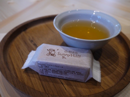 1387960636-3032821716 Omotesando-微熱山丘 南青山寧靜巷內的台灣之光 一杯茶一塊鳳梨酥的享受