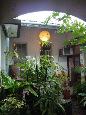 1391953855-2347735810 新埔-桂花園人文客家餐館 不只是餐廳 建築文物更是特色