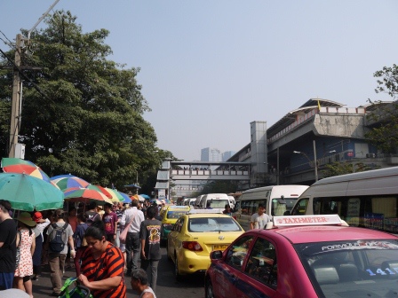 1394343134-3606638623 Bangkok-超大市集應有盡有 不買看熱鬧也很有趣的Chutuchak恰圖恰市場