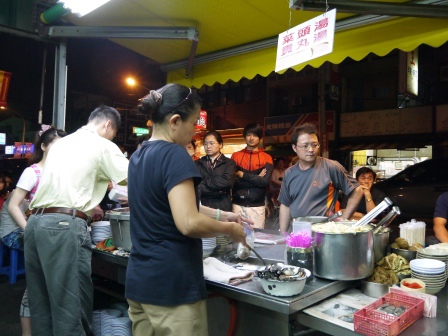 1396186222-3377652842 彰化-魚市場爌肉飯 彰化有名的夜店