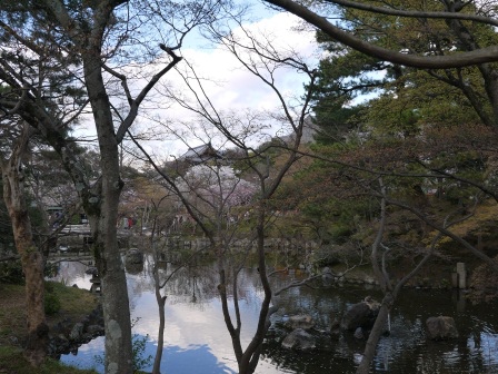 1397654781-2932903518 Kyoto-八坂神社&円山公園 有點亂的櫻花園區