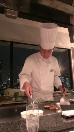 1398498531-547105322 Hamamatsucho-都鐵板燒 伴隨著東京鐵塔景色的高樓鐵板燒餐廳