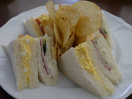 1398698554-3425208671 Osaka-英國屋 關西機場內英式早餐