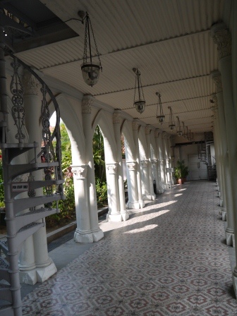 1401704369-787914939 Singapore-讚美廣場(CHIJMES) 來看看古蹟吧