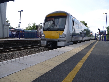 1403654767-2556824384 London-倫敦也有outlet 來Bicester Village血拚吧!