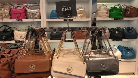 1403654774-204914747 London-倫敦也有outlet 來Bicester Village血拚吧!