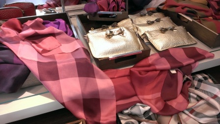 1403654790-3562813600 London-倫敦也有outlet 來Bicester Village血拚吧!