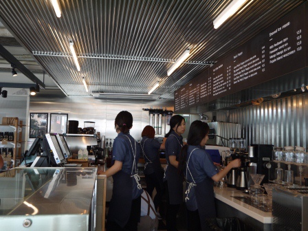 1405610722-3516089777 Seoul-Cafe Kona Queens三清洞設計咖啡廳