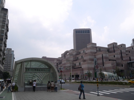 1409755217-1079977834 信義-1Bite2Go 好味的美式餐廳