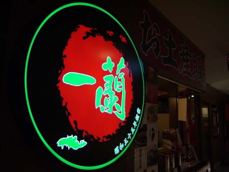 描述: 描述: http://pic.pimg.tw/zc72/1413297186-976812701.jpg?v=1413297188