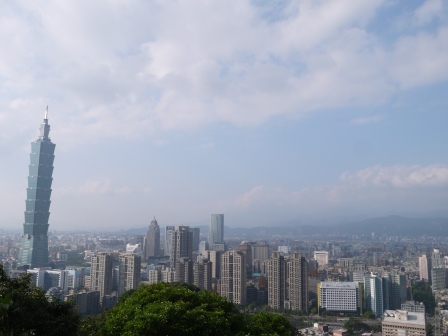 1413642505-3185113668 信義-象山步道 運動兼賞101