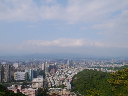 1413642507-4143607554 信義-象山步道 運動兼賞101