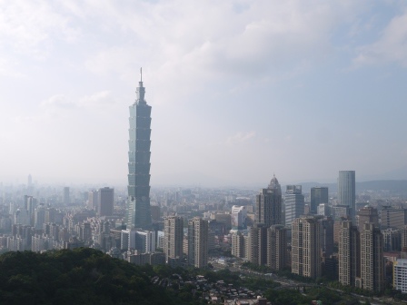 1413642520-3810824433 信義-象山步道 運動兼賞101