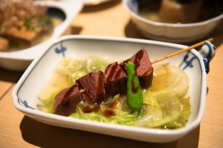 1413901432-4054392859 Fukuoka-黑輪郷土料理 すぎのこ 水炊鍋就是火鍋不是嗎?