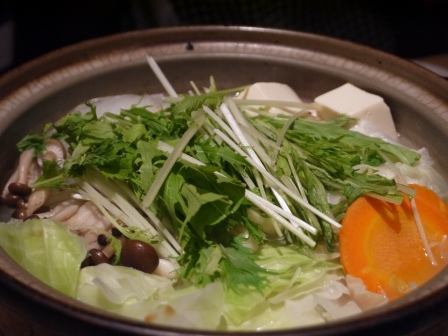 1413901446-1024325863 Fukuoka-黑輪郷土料理 すぎのこ 水炊鍋就是火鍋不是嗎?