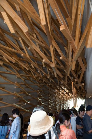 1414942326-2307461377 Dazaifu-太宰府星巴克 也太美了吧!