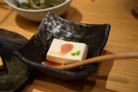 1415107135-4208198778 Fukuoka-かしわ屋源次郎 親子丼還不錯喔