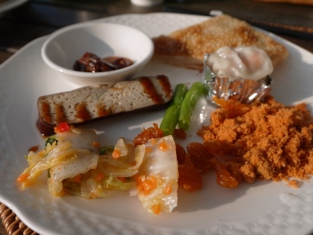 1415536329-742283951 日月潭-日月潭畔最悠閒的早餐 在涵碧樓享受早餐佐無敵湖景(魚池)