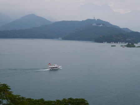 1415536336-2685178795 日月潭-日月潭畔最悠閒的早餐 在涵碧樓享受早餐佐無敵湖景(魚池)