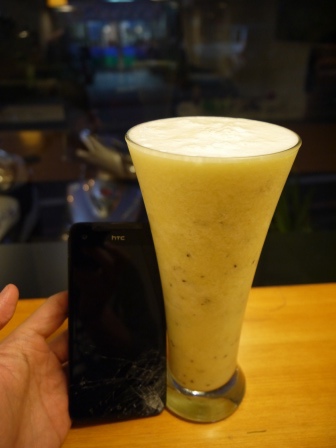 1416755171-1571004832 嘉義-樂檸文雅 超大漢堡超大果汁 嘉義人胃口真大