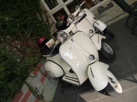 1416840666-2057868430 嘉義-33+Vespa 咖啡名店33+V咖啡達人超人煮給你喝