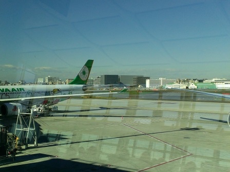 1416846074-3781968428 2014松山羽田 透早就出門