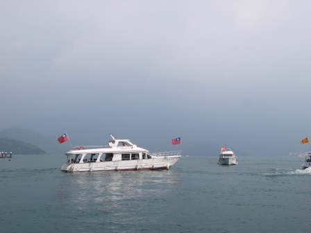 1418353213-2394588901 日月潭-乘船賞日月潭美景 天氣不優依舊美麗(魚池)