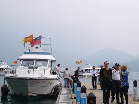 1418353216-2223982454 日月潭-乘船賞日月潭美景 天氣不優依舊美麗(魚池)