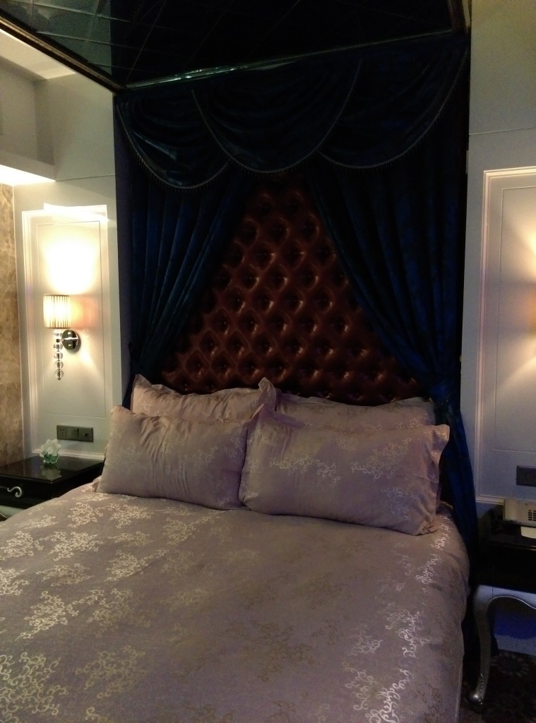 1420642222-1681623681 Hangzhou-五洋假日 西湖邊土豪開的酒店