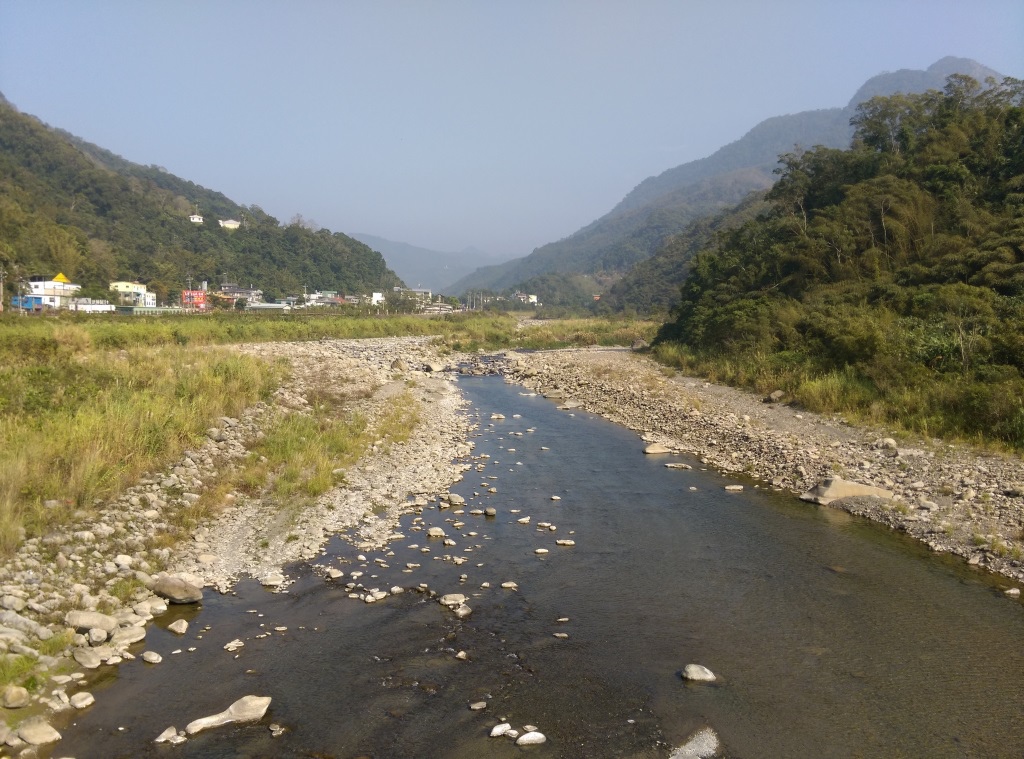 1421508054-4252209219 尖石-北角吊橋&北角24 賞大紅吊橋吃冰淇淋