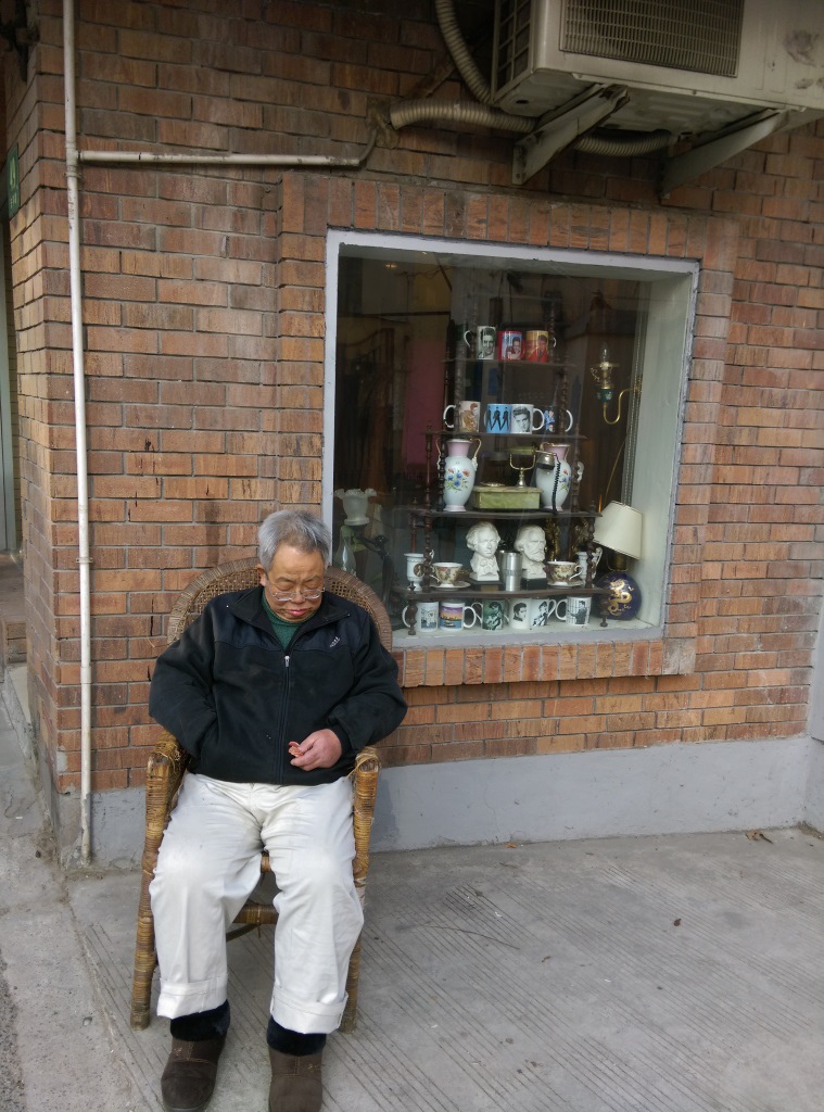 1421570306-567972382 Shanghai-衡山路 最美的上海最美的梧桐景緻