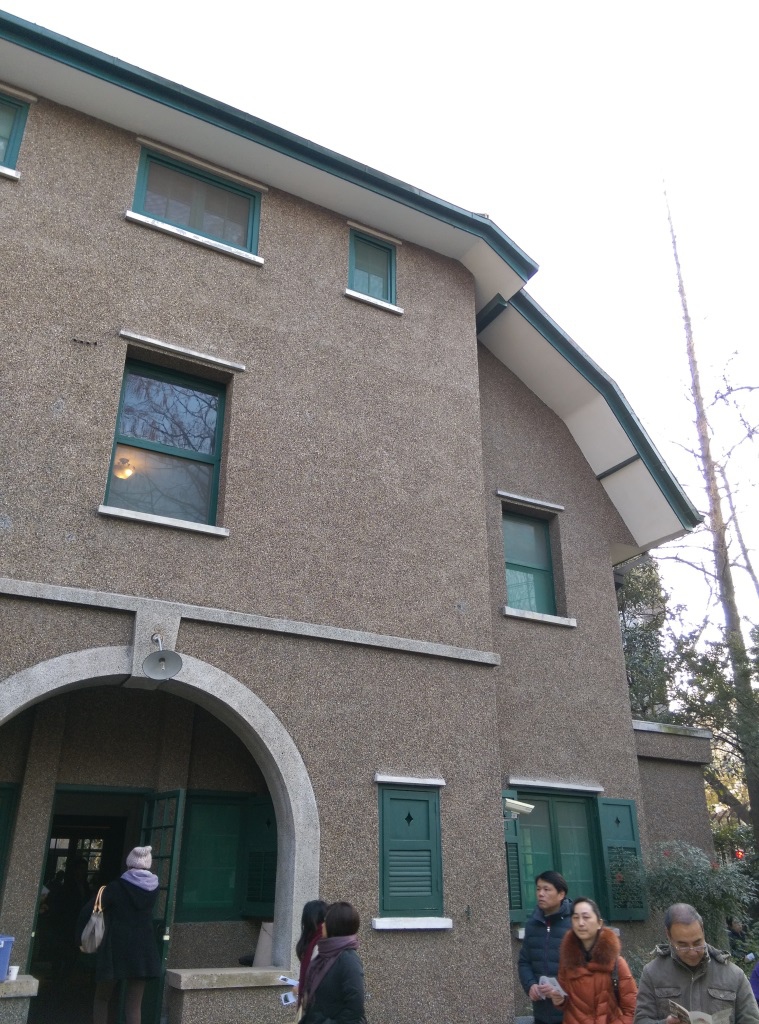 1421570310-1127353232 Shanghai-衡山路 最美的上海最美的梧桐景緻