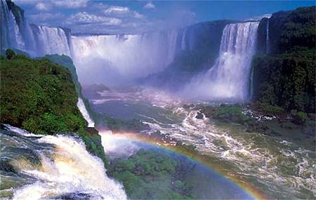 伊瓜蘇大瀑布(Iguazu Falls) 伊瓜蘇大瀑布(Iguazu Falls)