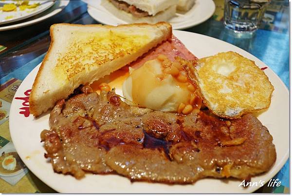 58DSC00486.JPG 58DSC00486.JPG