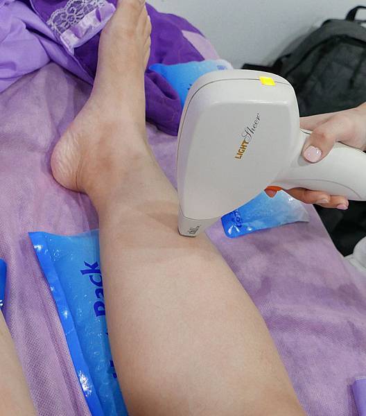 部落客丁小雨|把握冬季除毛时机小腿/比基尼线真空除毛选对方法更轻松