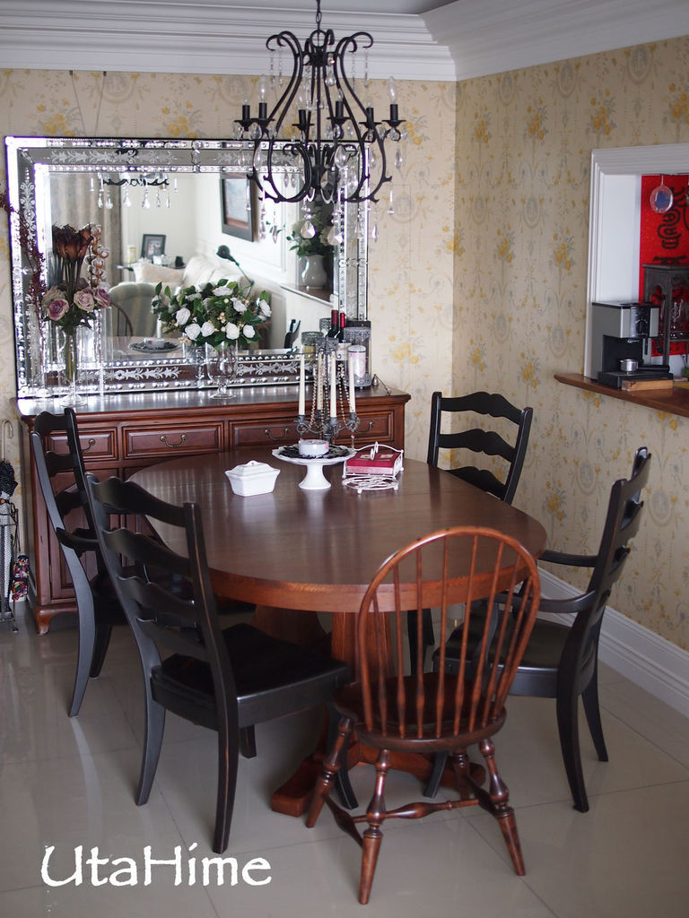 dining41.jpg dining41.jpg