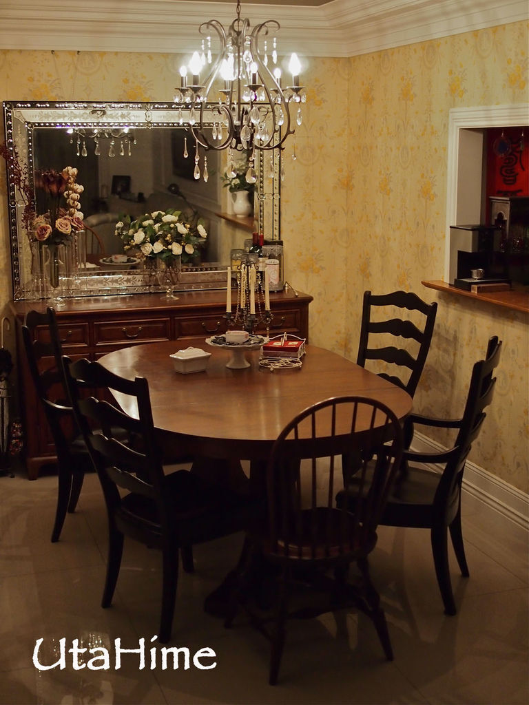 dining65.jpg dining65.jpg