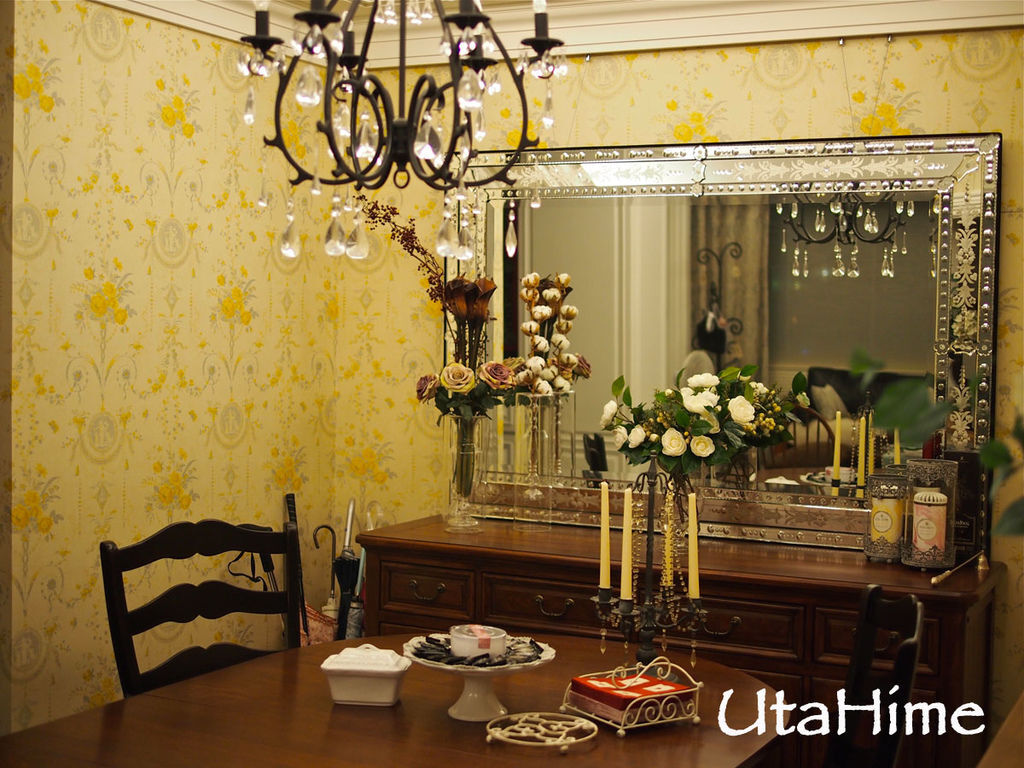 dining74.jpg dining74.jpg