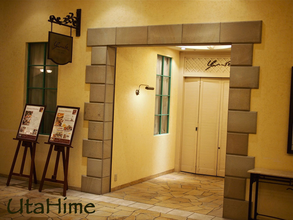 1012-409.jpg 1012-409.jpg