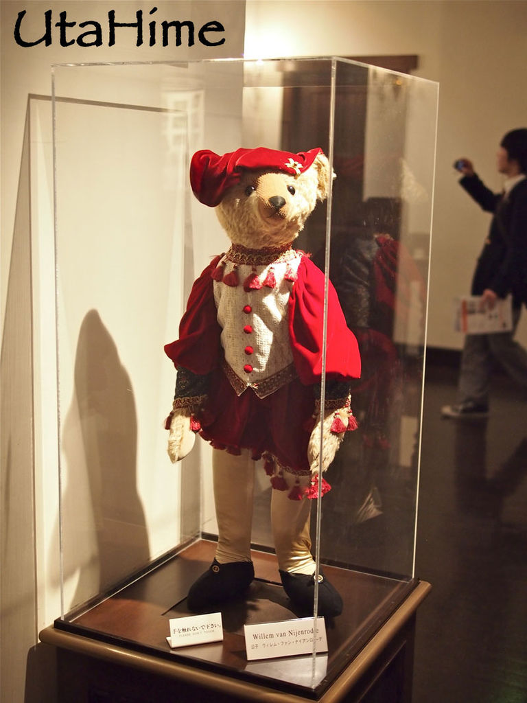 1013-042.jpg 1013-042.jpg