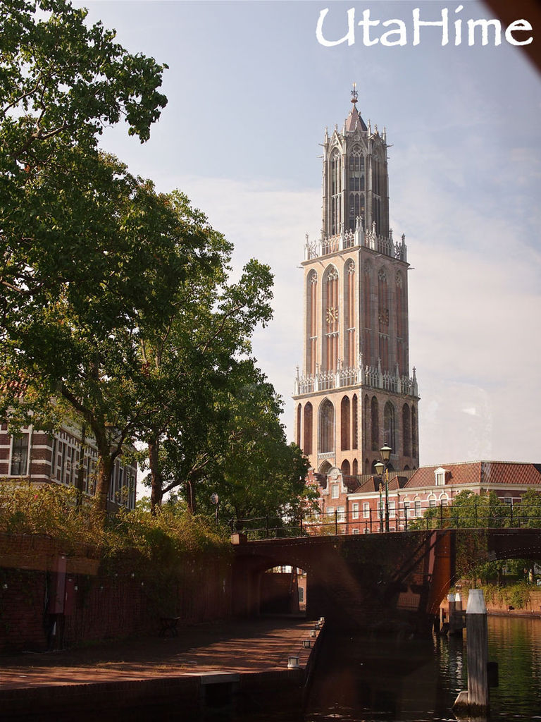 1013-076.jpg 1013-076.jpg